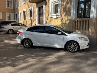 2013 Ford Focus III, белый, 670000 рублей, вид 5