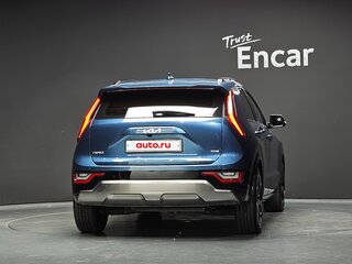 2022 Kia Niro II, синий, 2050000 рублей, вид 4