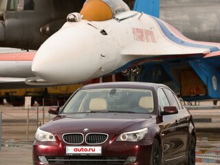 2008 BMW 5 серии 525xi V (E60/E61) Рестайлинг, красный, 1450000 рублей, вид 1