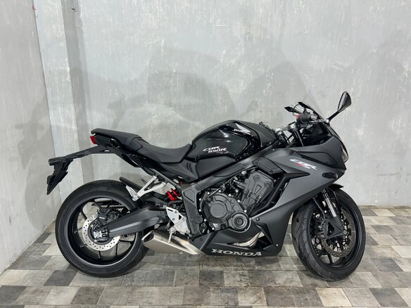 2023 Honda CBR 650R, чёрный, 949000 рублей