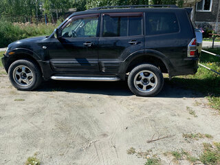 2001 Mitsubishi Montero III, чёрный, 800000 рублей, вид 2