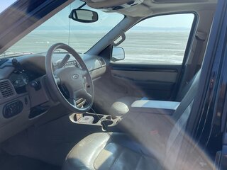2004 Ford Explorer III, чёрный, 1100000 рублей, вид 5