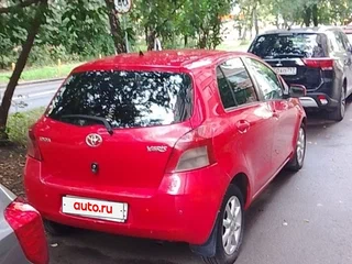 2008 Toyota Yaris Multimode II, красный, 500000 рублей, вид 3