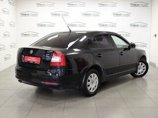 2011 Skoda Octavia II (A5) Рестайлинг, чёрный, 500000 рублей, вид 2