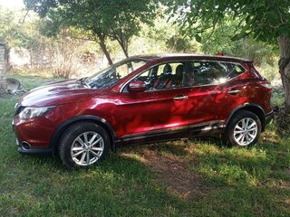 2017 Nissan Qashqai II, красный, 1500000 рублей, вид 3
