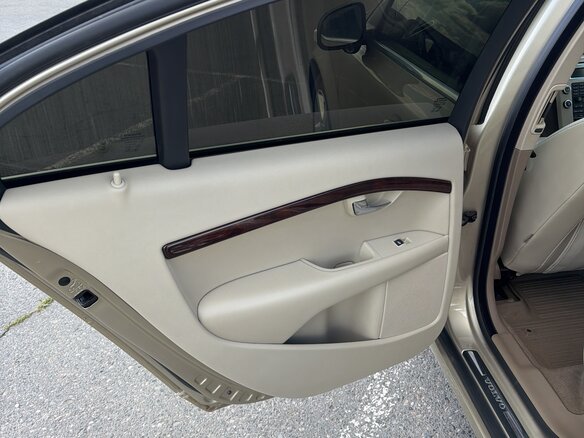 2008 Volvo S80 II, золотистый, 940000 рублей - вид 14
