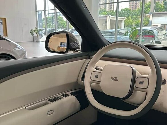 2026 Li Auto (Lixiang) L9 II, чёрный - вид 6