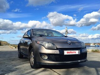 2012 Renault Megane III Рестайлинг, бежевый, 600000 рублей, вид 2