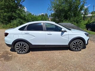 2023 Lada (ВАЗ) Vesta Cross I Рестайлинг (NG), белый, 1600000 рублей, вид 2