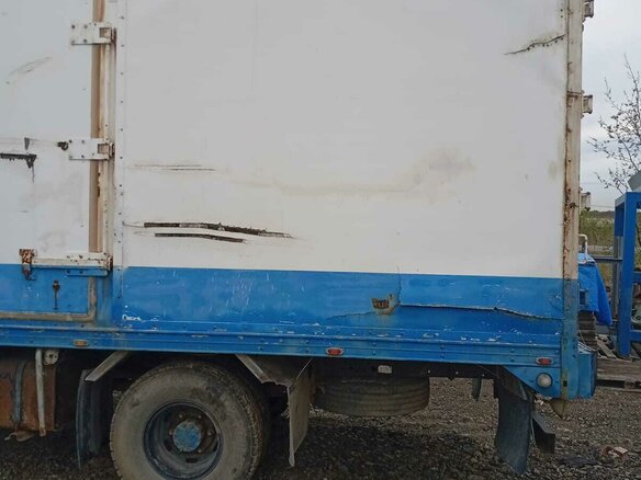 1993 Isuzu Forward (F-Series), синий, 1500000 рублей - вид 7