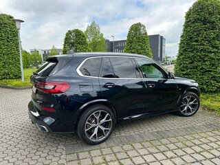 2019 BMW X5 30d IV (G05/G18), синий, 6880000 рублей, вид 4