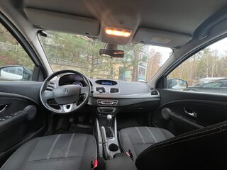 2013 Renault Megane III Рестайлинг, белый, 630000 рублей, вид 5