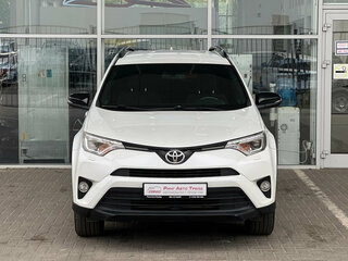 2019 Toyota RAV4 IV (XA40) Рестайлинг, белый, 2129000 рублей, вид 3