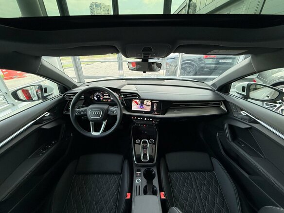 2025 Audi A3 35 TFSI IV (8Y) Рестайлинг, белый - вид 8
