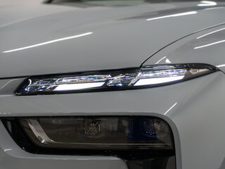 2026 BMW X7 40i I (G07) Рестайлинг, серый, 16190000 рублей, вид 3