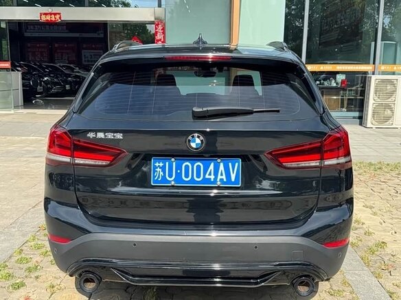 2022 BMW X1 Long 20Li sDrive II (F48) Рестайлинг, чёрный, 1670000 рублей - вид 4