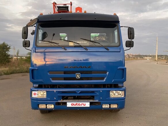 2011 КамАЗ 65117, синий, 4700000 рублей - вид 8