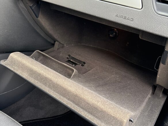2008 Audi A4 IV (B8), белый, 780000 рублей - вид 16