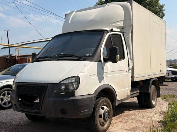2009 ГАЗ ГАЗель (3302), белый, 400000 рублей - вид 1