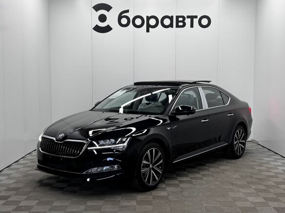2025 Skoda Superb III Рестайлинг, чёрный, 3420000 рублей