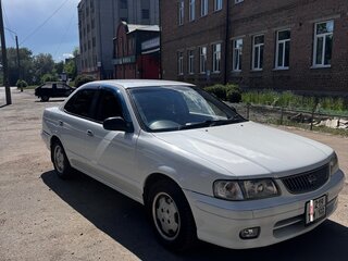 2000 Nissan Sunny B15, белый, 330000 рублей, вид 4