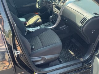 2011 Toyota Corolla X (E140, E150) Рестайлинг, чёрный, 1150000 рублей, вид 4