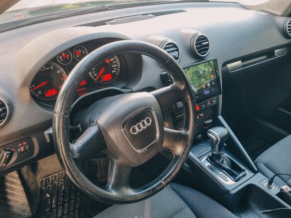 2007 Audi A3 II (8P) Рестайлинг 1, чёрный, 600000 рублей - вид 5