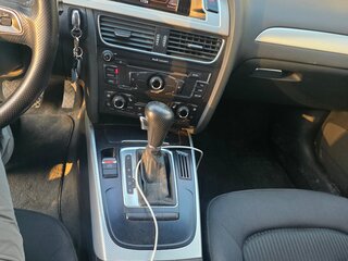 2010 Audi A4 IV (B8), чёрный, 1000000 рублей, вид 4