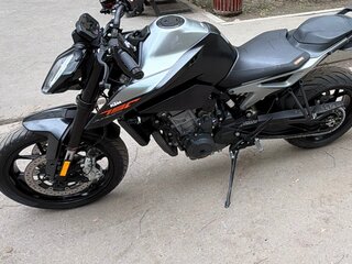 2019 KTM 790 Duke, серый, 580000 рублей, вид 2