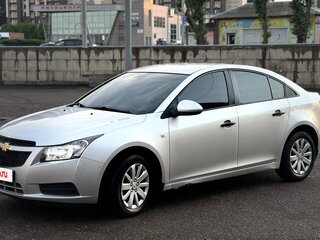 2012 Chevrolet Cruze I, серебристый, 649000 рублей, вид 5