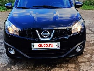2013 Nissan Qashqai I Рестайлинг, чёрный, 810000 рублей, вид 1