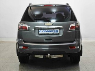 2014 Chevrolet TrailBlazer II, серый, 1580000 рублей, вид 3