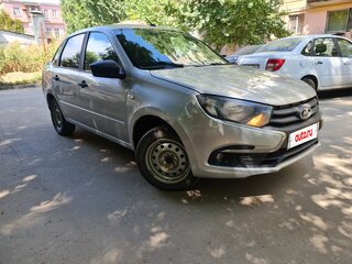 2018 Lada (ВАЗ) Granta I Рестайлинг, серебристый, 400000 рублей, вид 4