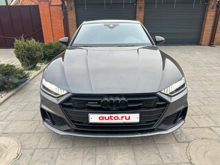 2021 Audi A7 55 TFSI II (4K), серый, 6750000 рублей, вид 2