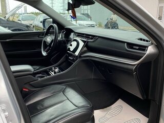 2022 Jeep Grand Cherokee L V (WL), серый, 5950000 рублей, вид 4