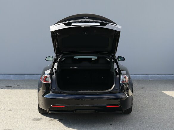 2021 Tesla Model S Plaid I Рестайлинг 2, чёрный, 8800000 рублей - вид 7