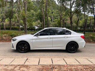 2022 BMW 1 серии 120i III (F52) Рестайлинг, белый, 1420000 рублей, вид 4