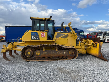 2017 Komatsu D65, жёлтый, 12300000 рублей, вид 1