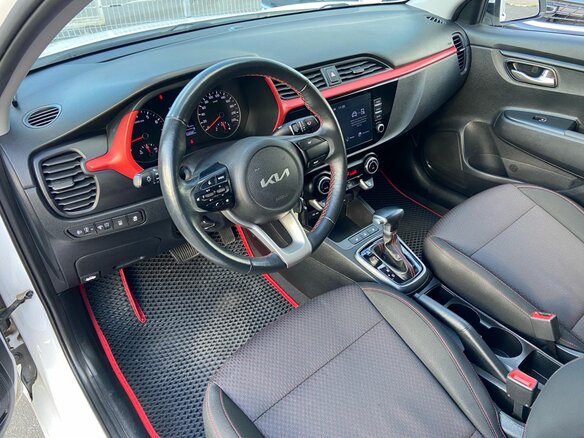 2021 Kia Rio IV Рестайлинг, белый - вид 11