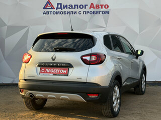 2017 Renault Kaptur I, серебристый, 1490000 рублей, вид 5