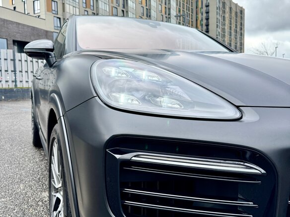 2020 Porsche Cayenne Coupé III, чёрный, 7850000 рублей - вид 8