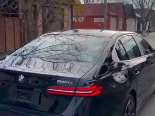 2024 BMW 5 серии Long 530Li xDrive VIII (G60/G61/G68), чёрный, 8200000 рублей, вид 3