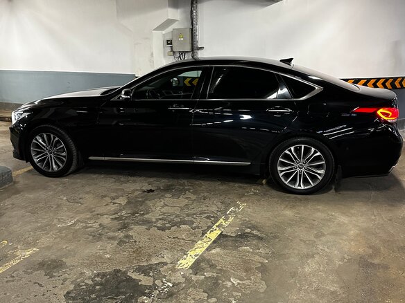 2015 Hyundai Genesis II, чёрный, 1950000 рублей - вид 3