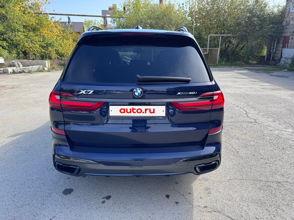 2019 BMW X7 40i I (G07), синий, 6500000 рублей - вид 7