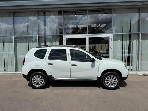 2017 Renault Duster I Рестайлинг, белый, 1485000 рублей - вид 3
