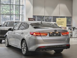 2016 Kia Optima IV, серебристый, 1699000 рублей, вид 4