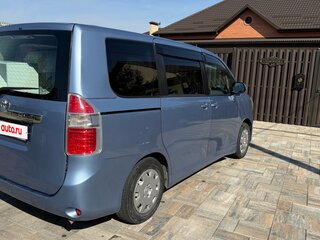 2008 Toyota Noah II (R70), голубой, 990000 рублей, вид 5