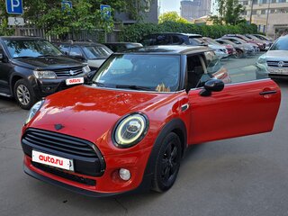 2018 Mini Hatch Cooper III (F55/F56) Рестайлинг, оранжевый, 1600000 рублей, вид 2