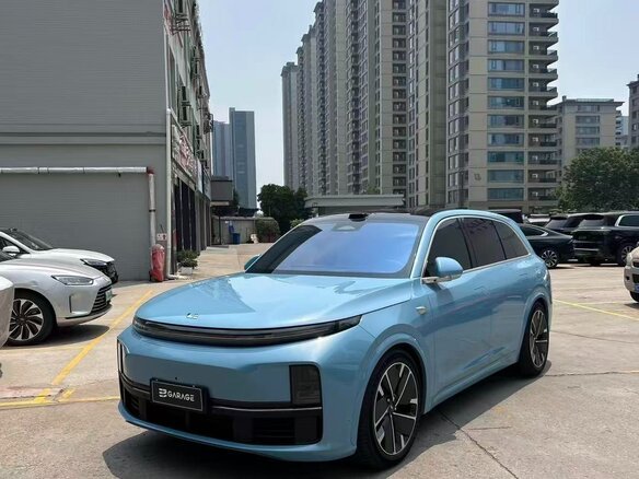 2025 Li Auto (Lixiang) L7 52.3 kWh I Рестайлинг, голубой, 7770700 рублей