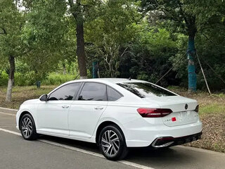 2024 Volkswagen Lavida III Рестайлинг, белый, 1159000 рублей, вид 4